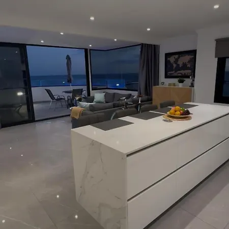 Vista Azul Penthouse 公寓